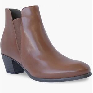 NEW! Munro Brown Jackson Bootie - Size 8.5 W 🛵